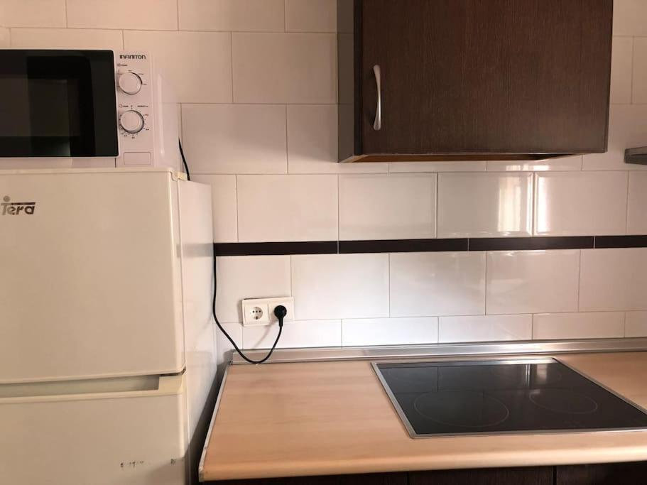 Apartamento En Primera Linea De Playa El Palo Málaga Eksteriør billede