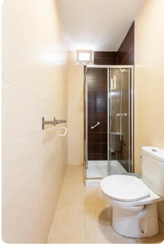 Apartamento En Primera Linea De Playa El Palo Málaga Eksteriør billede